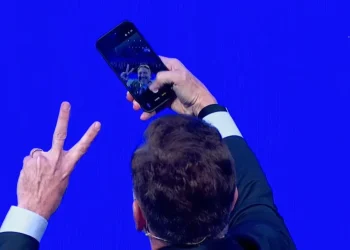 Presidente Conmebol dice que Argentina es bicampeona de Finalísima