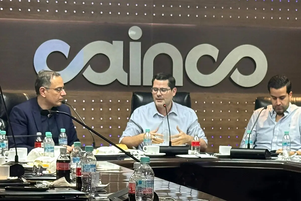 ypfb_cainco