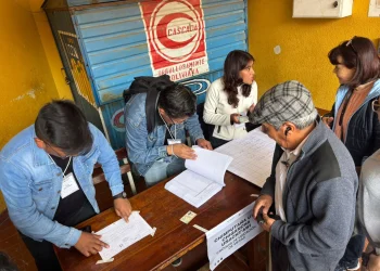 Vocal Berríos reporta la apertura del 100% de las mesas de sufragio en La Paz y El Alto