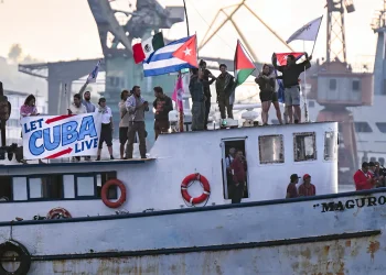 Flotilla de ayuda humanitaria llega a Cuba, sumida en la crisis