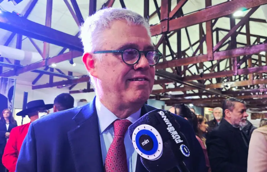 Roberto Ruiz, apuesta de Chile para consolidar lazos con Bolivia como cónsul general