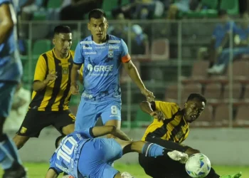 The Strongest y Blooming abren la final del Repechaje en Santa Cruz