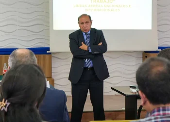 La ATT impulsa mejoras en la eficiencia y calidad del transporte aéreo