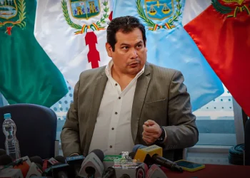 Presidente de Diputados reconoce debilidad del oficialismo para aprobar leyes