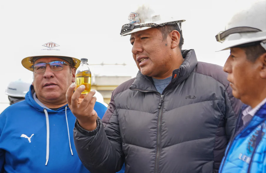 La Paz: ANH, YPFB y chóferes iniciarán inspecciones de calidad en surtidores