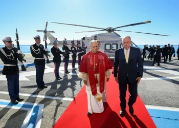 El papa León XIV denuncia en Mónaco los «abismos entre pobres y ricos»