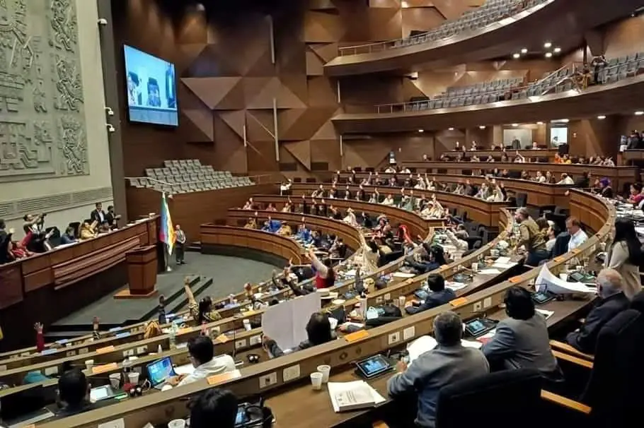 Defensor observa falta de debate en ley de reclasificación de pequeña a mediana propiedad