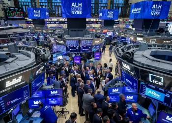 Wall Street cierra a la baja debido a la guerra en Oriente Medio