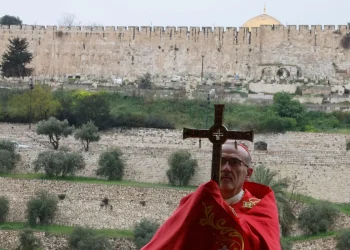 Impiden al Patriarca Latino celebrar misa en Jerusalén