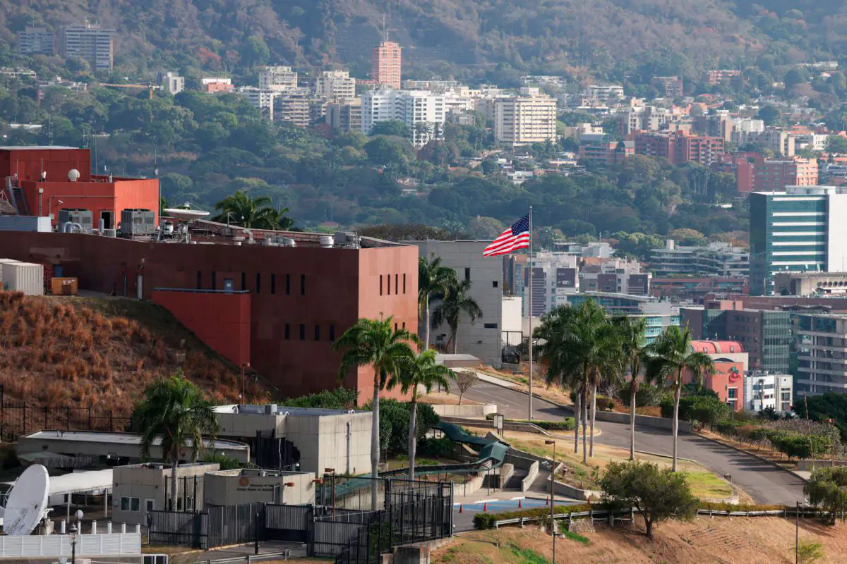 embajada.jpg