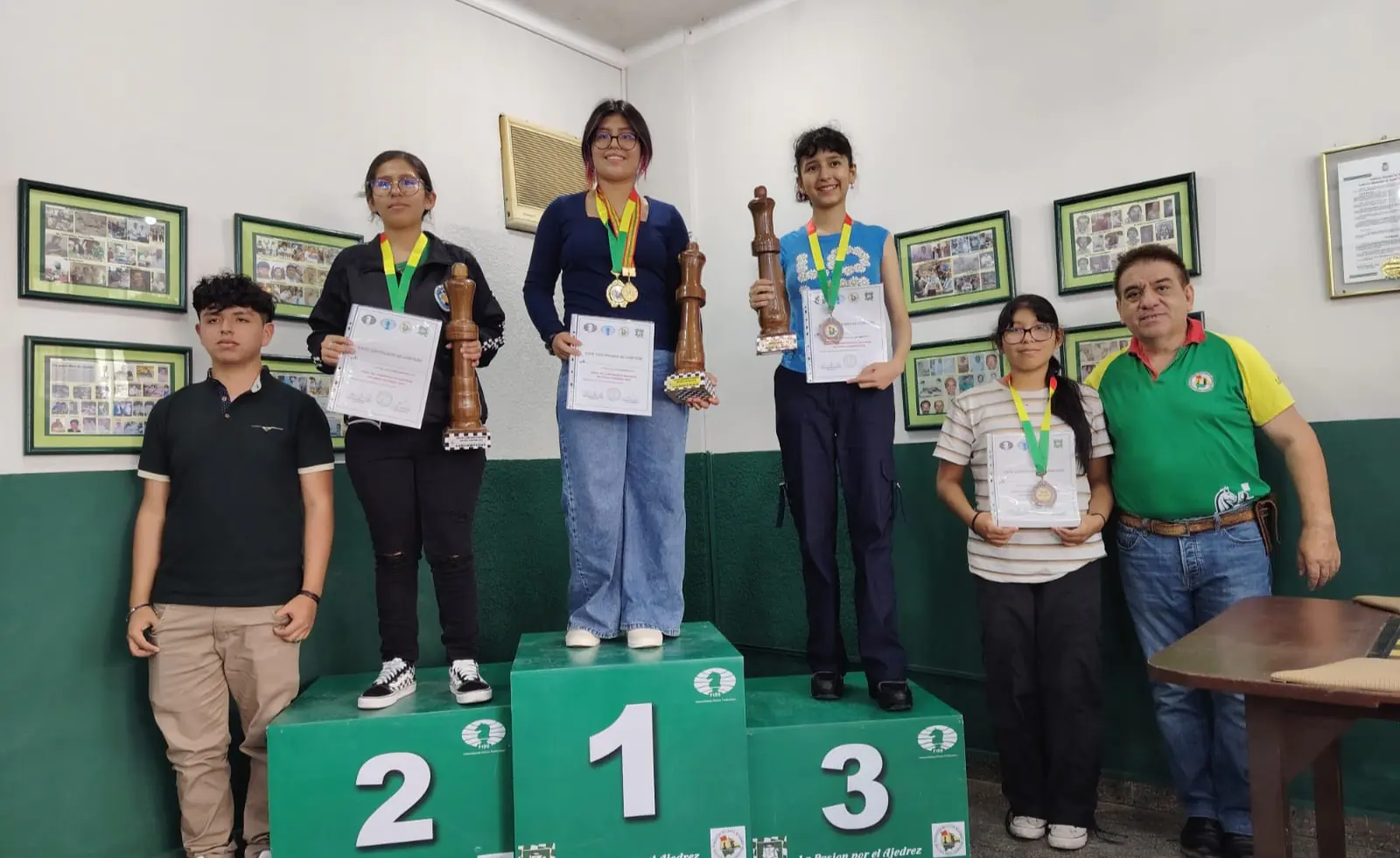 Ticona es tetracampeón y Mollo se convierte en la campeona más joven