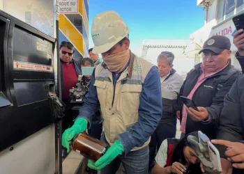 ANH verifica la calidad de gasolina en surtidores de El Alto