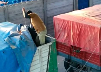 Aduana incauta mercadería de contrabando en Achica Arriba