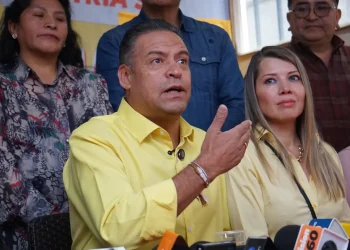 Revilla se abre a disputar el balotaje con el segundo o incluso el tercero