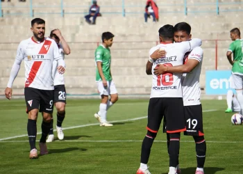 Always Ready golea sin despeinarse en su debut en la Liga 2026
