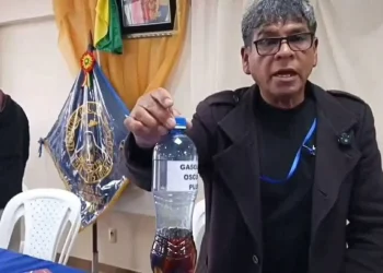 Transportistas de Oruro dicen que entran en paro el lunes por la gasolina