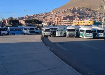 El principal bloqueo se centra en Oruro. FOTO: Oruro en directo