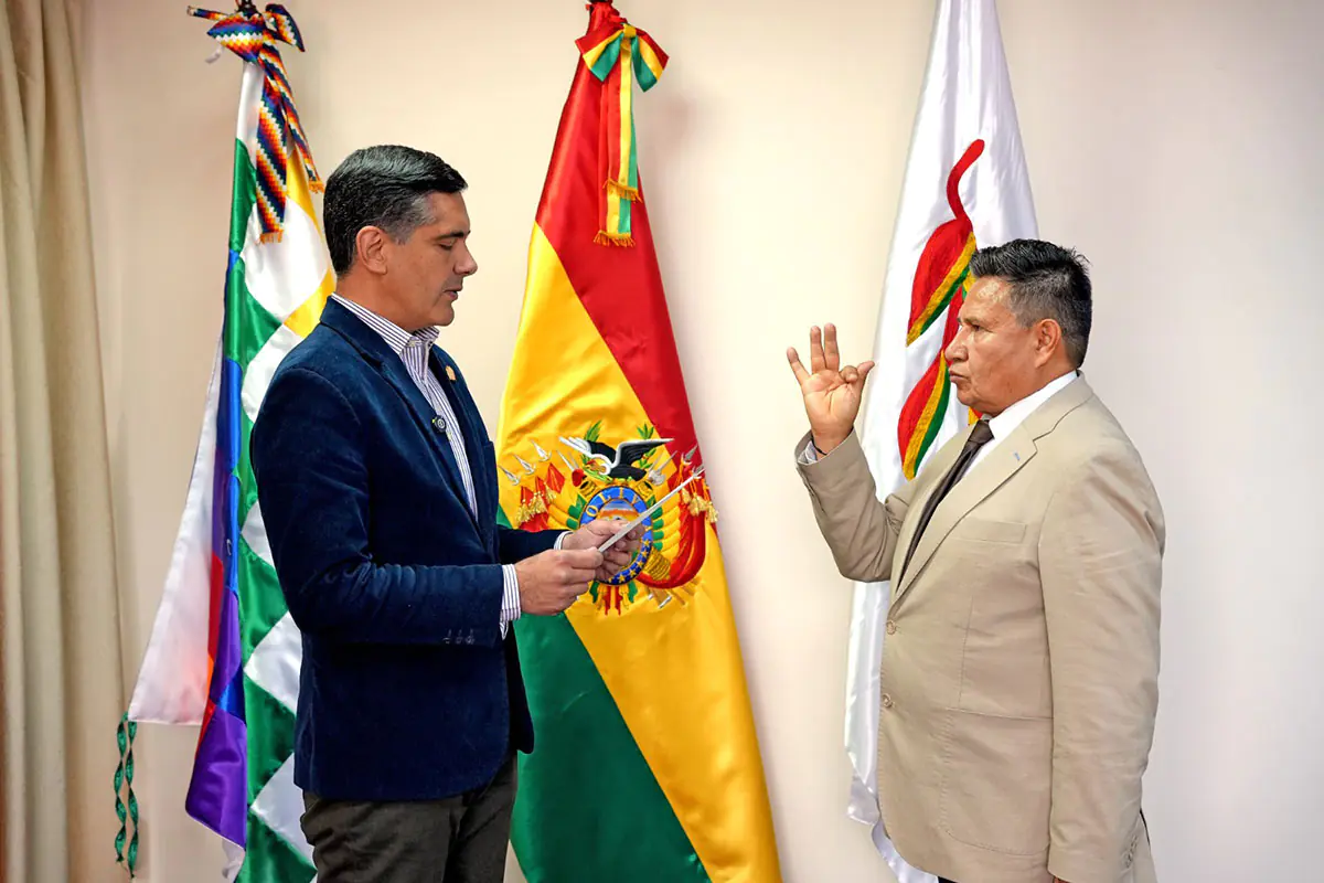 Mario Zenteno Claros asume como nuevo Presidente de la Empresa Misicuni