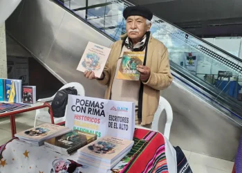 El escritor alteño Víctor Jiménez. FOTO: GAMEA