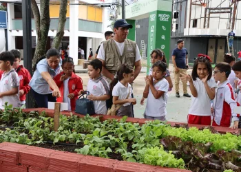 El Paseo de Producción Sostenible abre sus puertas en Fexpocruz