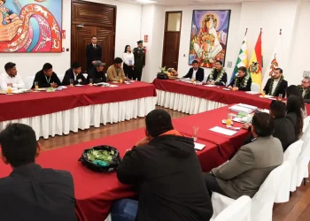 Paz se reunió con delegados de Adepcoca en la Casa Grande /RodrigoPaz