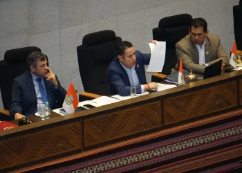 Legislativo declara cuarto intermedio en sesión para interpelar a Medinaceli