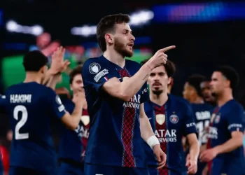 El PSG gana 2-0 al Liverpool en la ida de cuartos de la Champions