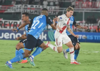 Blooming y River empatan y tres brasileños caen en la Sudamericana