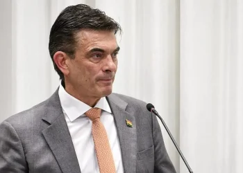 Paz se reúne con su gabinete para definir paquete de leyes que enviará a la Asamblea