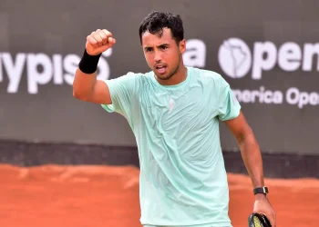 El tenista boliviano Dellien va a cuartos de final del Sarasota Open