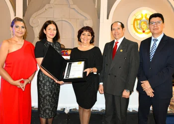 Univida recibe su tercera certificación internacional