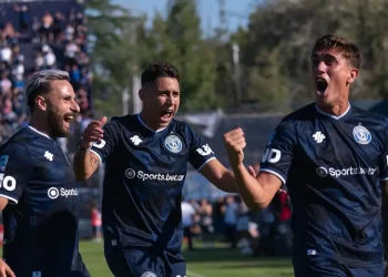 Independiente Rivadavia gana otra vez y se afirma como líder