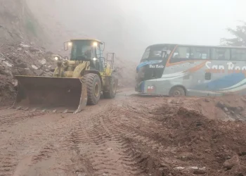 En Tarija en la ruta la Chaco hay problemas por una mazamorra/ABC