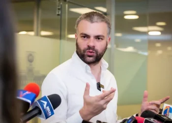 Ormachea denuncia que parlamentarios del ‘masismo’ ‘salvaron’ a Medinaceli