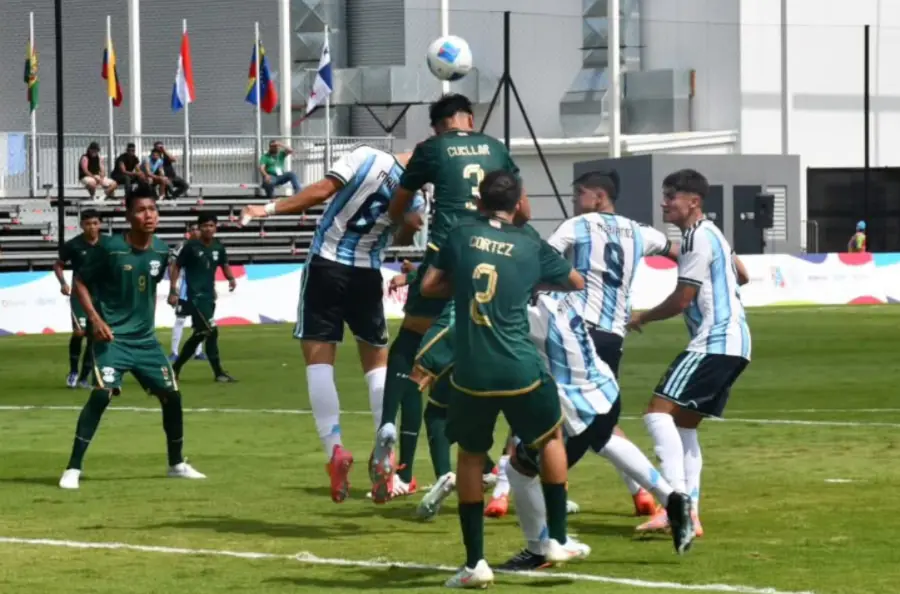Bolivia pierde 3-1 ante Argentina en los Suramericanos de la Juventud