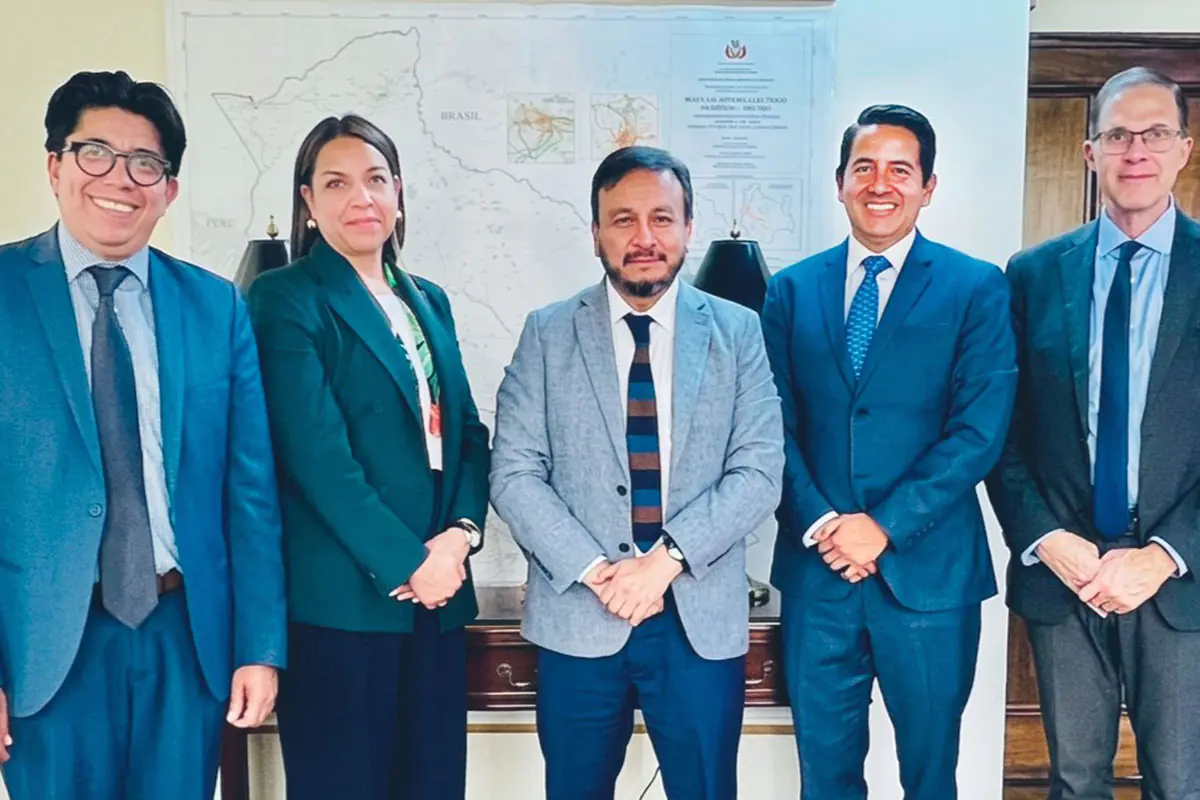 Gobierno y BID coordinan acciones para modernizar el sector eléctrico
