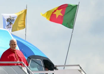 El papa León XIV llega al aeropuerto internacional de Yaoundé Nsimalen/AFP