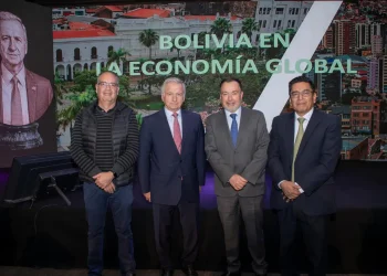Summit Baking II tomó la escena económica