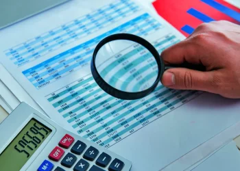 Encuesta sobre presupuesto: Bolivia vuelve a calificar 11/100 en transparencia