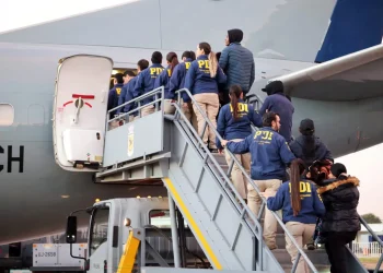 Se realizó el primer vuelo con deportados de Chile/AFP