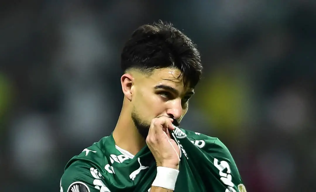 ‘Flaco’ López salva a Palmeiras desde el punto penal