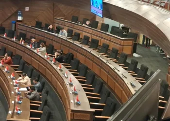 Suspenden sesión de la Asamblea por falta de quórum, asistieron siete senadores