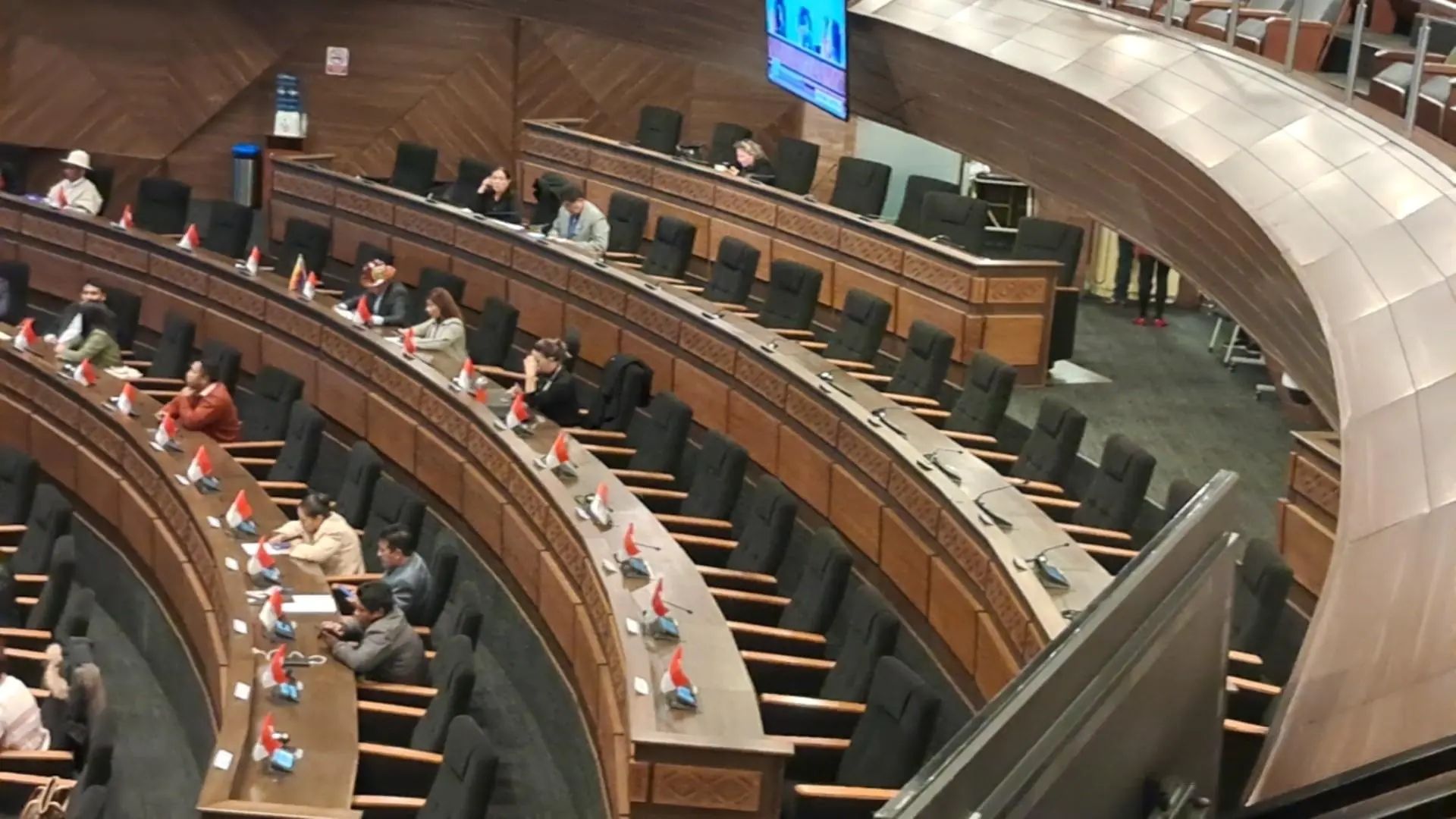 Suspenden sesión de la Asamblea por falta de quórum, asistieron siete senadores