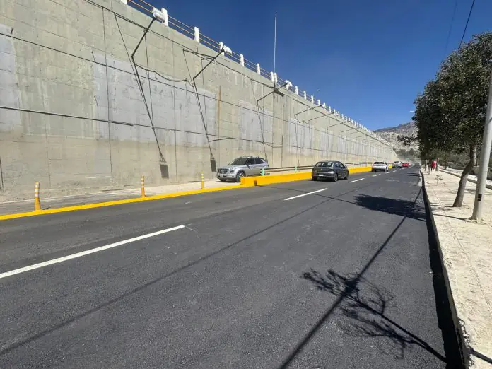 La avenida Costanera fue habilitada al tráfico vehicular. FOTO: GAMLP