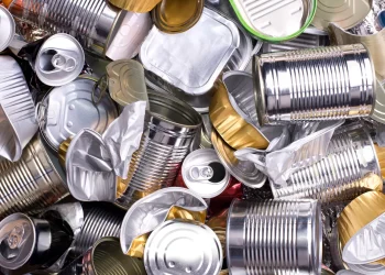 Escasez mundial de aluminio con inventarios al límites por la guerra