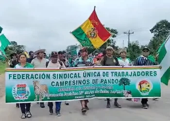 Marcha contra la Ley 1720 avanza hacia La Paz y se prevé la suma de otros sectores