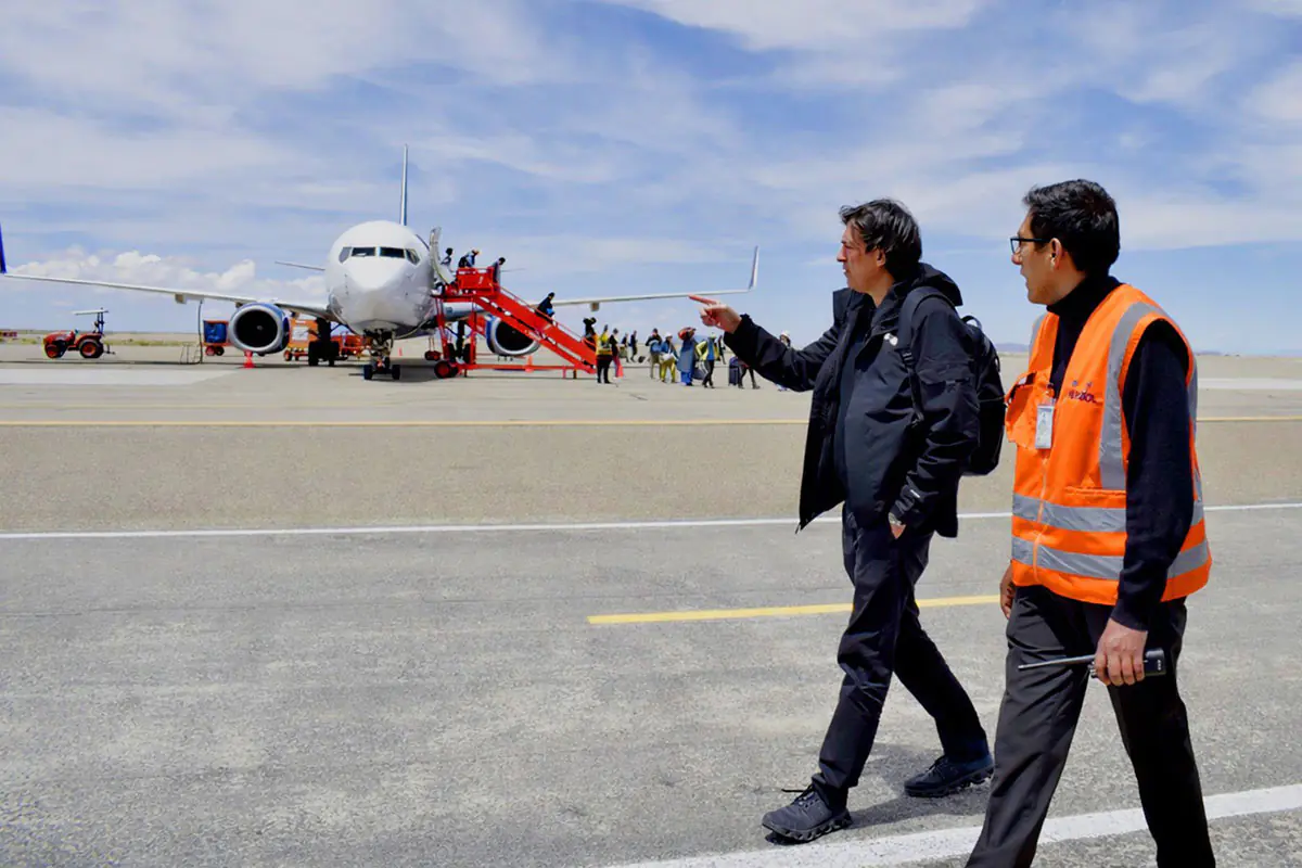 El Gobierno descarta la privatización de la aerolínea estatal