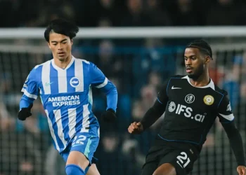 Chelsea cae 3-0 de visita ante Brighton, su quinta derrota seguida