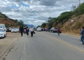 Suspendido el paro y bloqueo en Tarija tras acuerdo con ABC