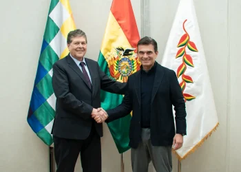 Blanco apunta a nueva ley de hidrocarburos y promete ‘cero tolerancia’ a la corrupción